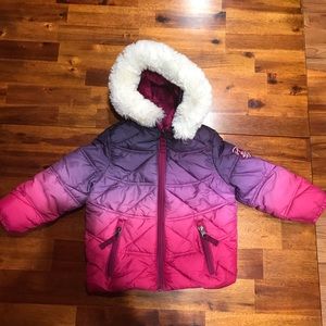 2T Girls pink and purple winter coat w/ faux fur